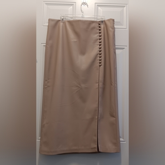 River Island Dresses & Skirts - River Island Vegan/ Faux Leather Maxi Skirt Brown- Light Winter Ethnic US 14